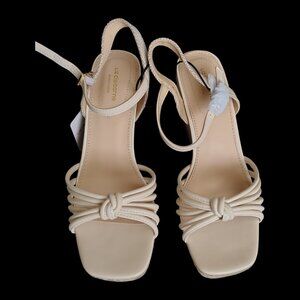 Liz Claiborne Woman's Marcos Wedge Sandals Size 8.5 Color - Cream